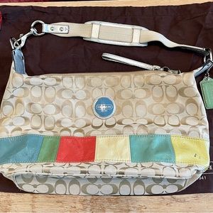 Vintage COACH canvas hobo bag. Summer colors and metallic trim!